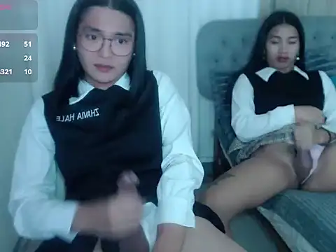 zhaviahale21 online show from 06-27-26, 05:30