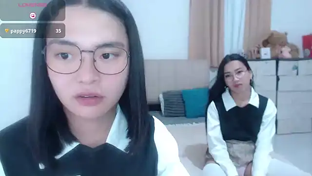 zhaviahale21 online show from 07-24-26, 02:35