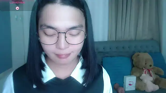 zhaviahale21 online show from 07-05-26, 06:04
