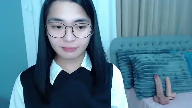 zhaviahale21 online show from 10-24-25, 11:31