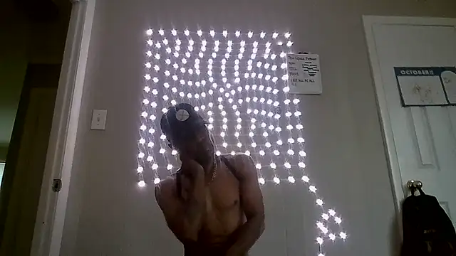 Snapshot of PETER-RABIT chatting on 11-04-25, 11:47 PETER-RABIT online show from 11-04-25, 11:47