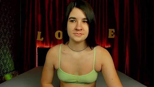  Polly Love  online show from 02-24-26, 06:58