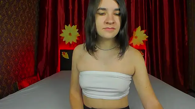  Polly Love  online show from 11-24-25, 07:08