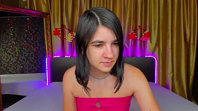  Polly Love  online show from 11-18-25, 07:11