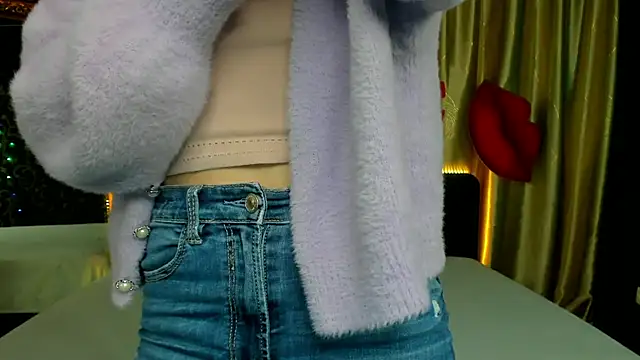  Polly Love  online show from 02-19-25, 07:28