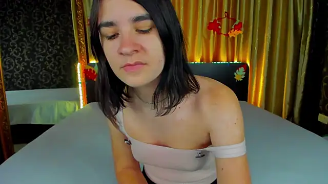  Polly Love  online show from 10-29-25, 07:07