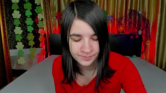  Polly Love  online show from 03-20-26, 06:58