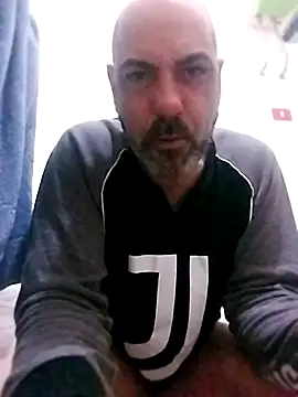 affascino online show from 02-19-26, 06:32