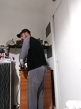 affascino online show from 12-20-25, 08:50