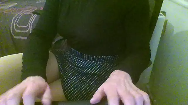 Snapshot of AshWinter chatting on 01-21-25, 07:17 AshWinter online show from 01-21-25, 07:17