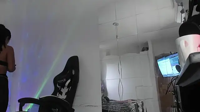 Moon Sammy online show from 02-08-26, 01:31