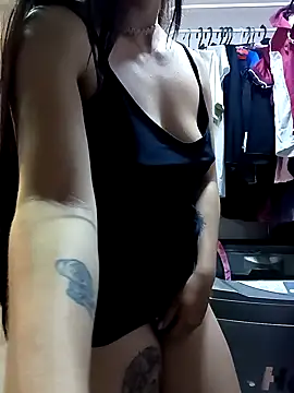 Snapshot of SAMANTHA-16_ chatting on 02-11-25, 04:01 SAMANTHA-16 online show from 02-11-25, 04:01