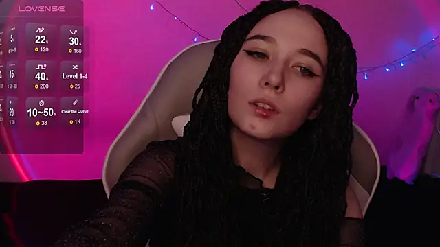 Snapshot of Robin_yourss chatting on 01-18-25, 04:10 Robin yourss online show from 01-18-25, 04:10