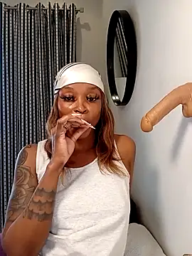 DickDiva1 online show from 04-17-26, 05:43