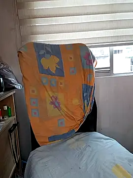 KimPielCanela online show from 11-09-25, 08:24