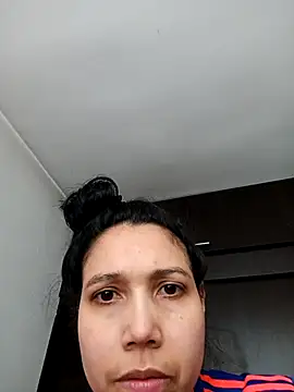 KimPielCanela online show from 10-01-25, 03:05