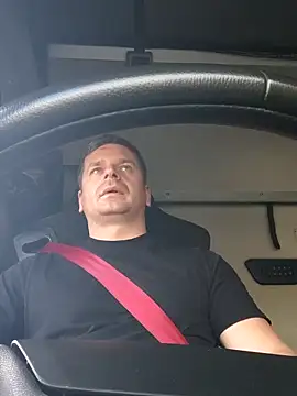 Dan NFS online show from 11-02-25, 09:47