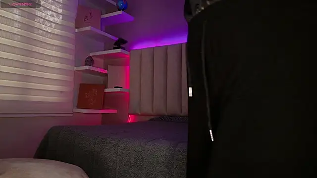 Megan mooree  online show from 10-30-25, 12:14