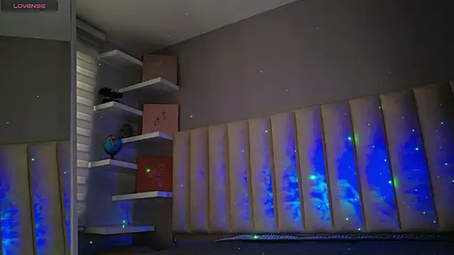 Megan mooree  online show from 01-17-26, 12:09