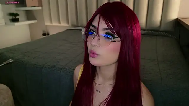 Megan mooree  online show from 09-26-25, 12:56