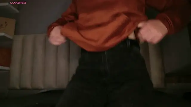 Megan mooree  online show from 03-11-26, 12:43