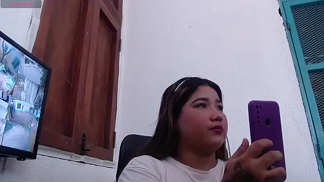 Snapshot of Gabycutee chatting on 09-21-25, 08:25 Gabycutee online show from 09-21-25, 08:25