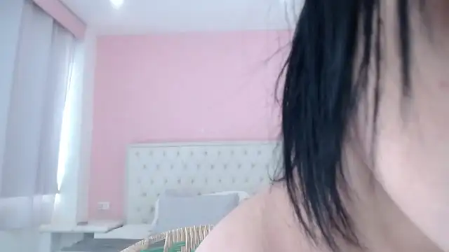 Gabycutee online show from 12-22-25, 07:36