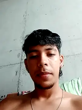 Elputas online show from 10-31-25, 02:35