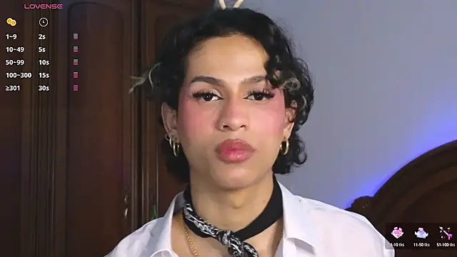 Snapshot of Abby_bella09 chatting on 02-20-25, 02:35 Abby bella09 online show from 02-20-25, 02:35