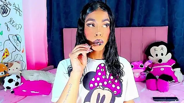 bloom444 online show from 01-11-26, 02:29