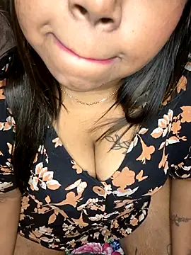 IndieSM online show from 11-28-25, 09:04