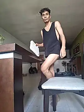 Snapshot of divinityros chatting on 09-20-25, 01:49 divinityros online show from 09-20-25, 01:49