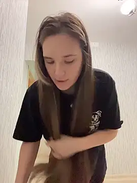 Holly Molii online show from 04-22-26, 02:29