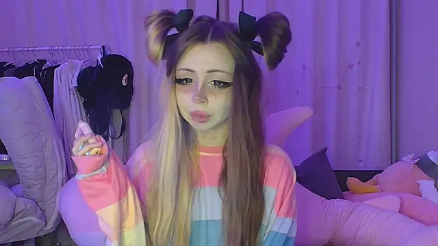 suemeow online show from 04-12-26, 08:23