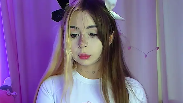 suemeow online show from 12-10-24, 10:17