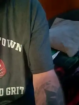 Snapshot of RobStrokes215 chatting on 09-14-25, 12:38 RobStrokes215 online show from 09-14-25, 12:38