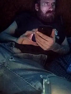 Snapshot of RobStrokes215 chatting on 01-10-26, 09:04 RobStrokes215 online show from 01-10-26, 09:04