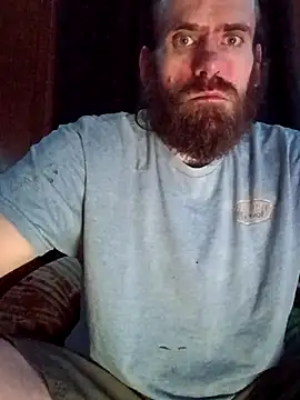 Snapshot of RobStrokes215 chatting on 12-04-25, 11:31 RobStrokes215 online show from 12-04-25, 11:31