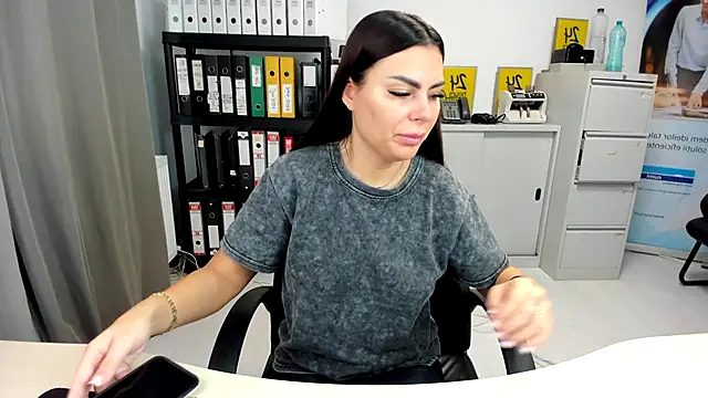 kilenyapatrice online show from 11-10-25, 12:43