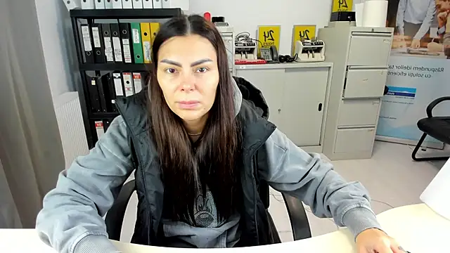 kilenyapatrice online show from 10-07-25, 10:27