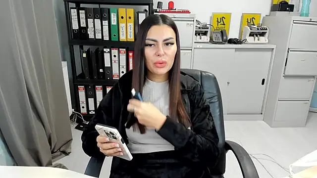 kilenyapatrice online show from 11-08-25, 12:42