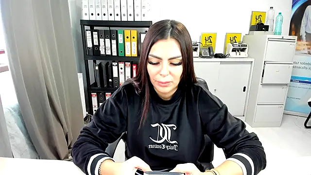 kilenyapatrice online show from 11-06-25, 11:36