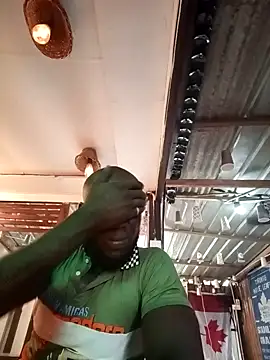 Snapshot of Landlordlandlord12 chatting on 02-21-26, 07:32 Landlordlandlord12 online show from 02-21-26, 07:32