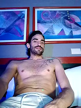 Snapshot of johngil0995 chatting on 10-05-25, 09:00 johngil0995 online show from 10-05-25, 09:00