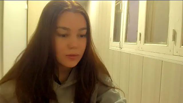 LunaXmii online show from 11-15-25, 01:42