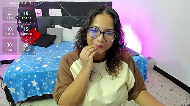 Snapshot of im_angels77 chatting on 03-13-25, 02:05 im angels77 online show from 03-13-25, 02:05