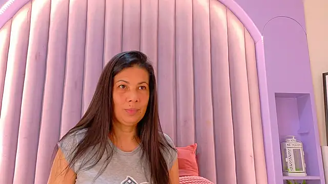 JaylaScott   online show from 03-28-26, 07:37