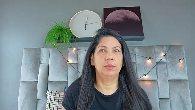 JaylaScott   online show from 04-07-26, 11:45