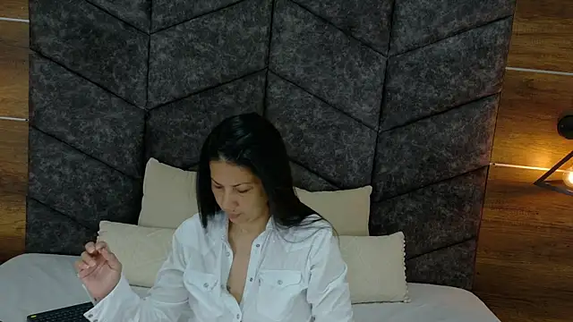 JaylaScott   online show from 11-25-25, 11:54