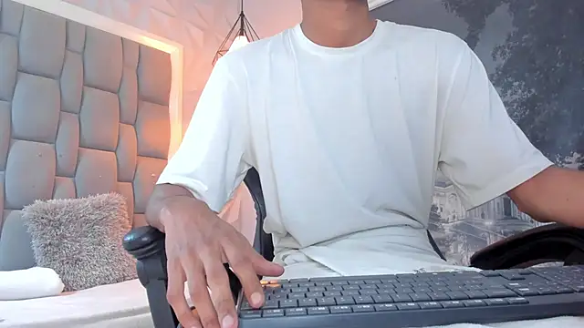 jiren xboy online show from 01-12-25, 07:31